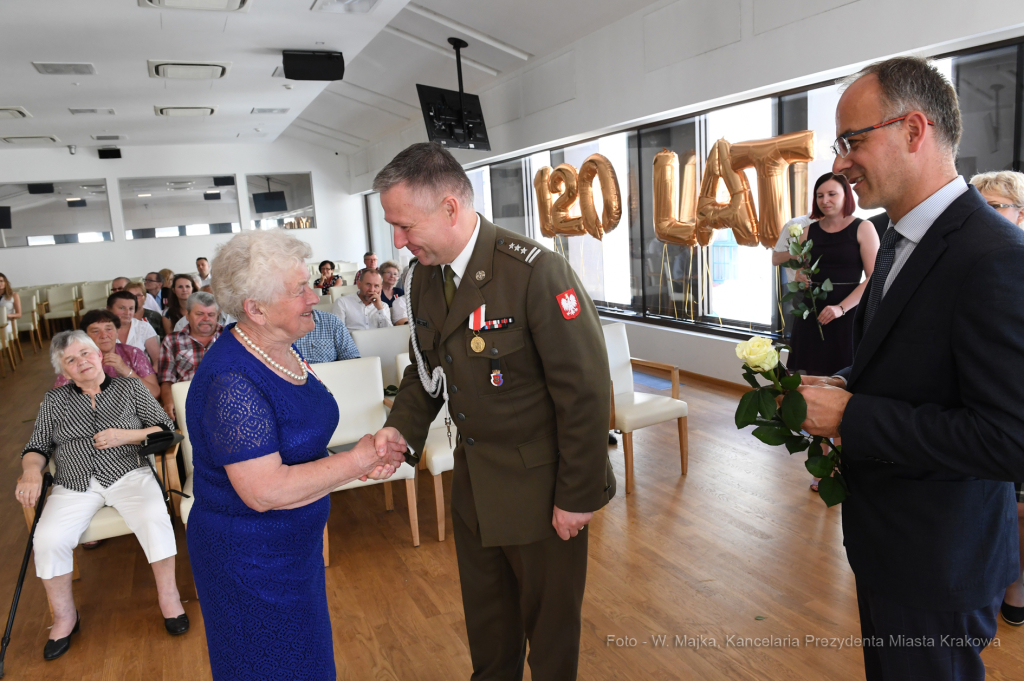 dsc_5142 copy61.jpg-Wręczenie odznaczeń obronności kraju  Autor: W. Majka