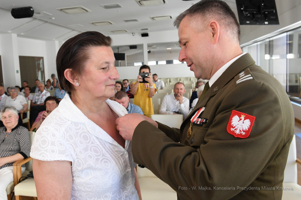 dsc_5161 copy70.jpg-Wręczenie odznaczeń obronności kraju  Autor: W. Majka