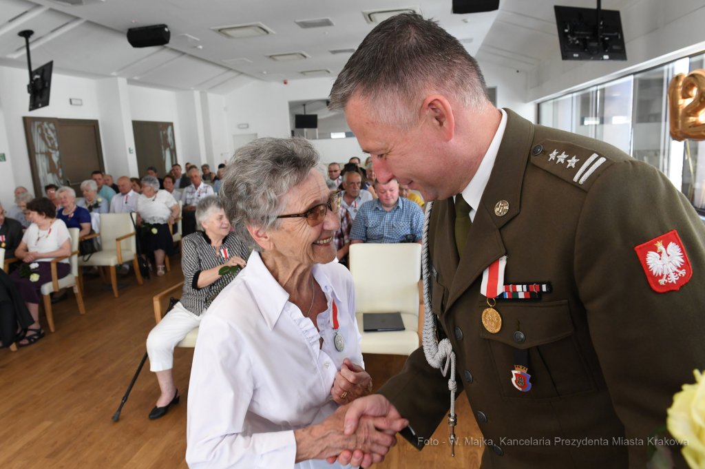 dsc_5178 copy77.jpg-Wręczenie odznaczeń obronności kraju  Autor: W. Majka