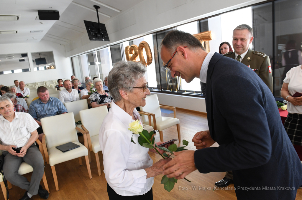 dsc_5180 copy78.jpg-Wręczenie odznaczeń obronności kraju  Autor: W. Majka