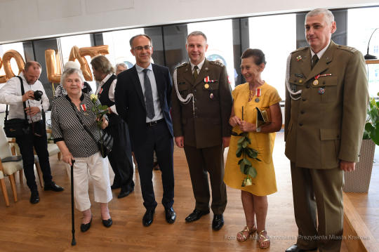 dsc_5193 copy81.jpg-Wręczenie odznaczeń obronności kraju