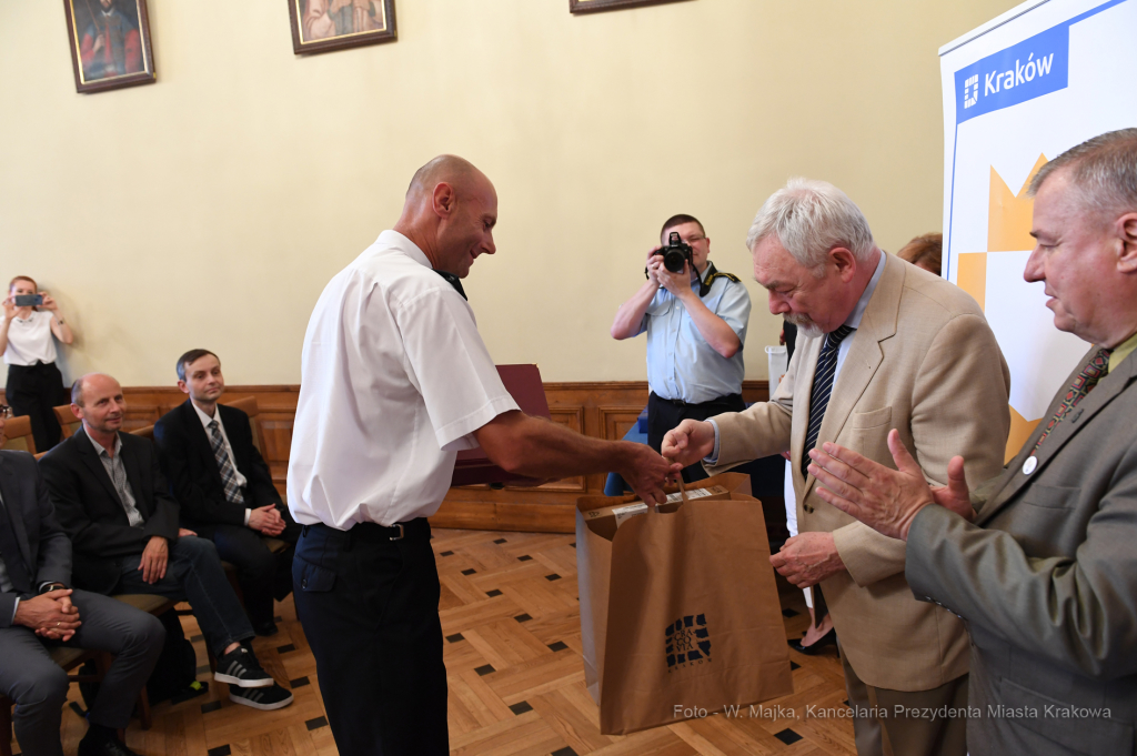 dsc_5732 copy18.jpg-„Bezpieczny Kraków”  Autor: W. Majka