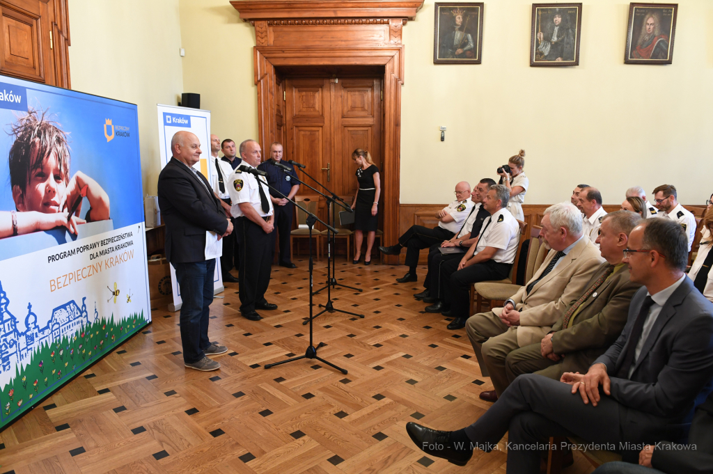 dsc_5739 copy19.jpg-„Bezpieczny Kraków”  Autor: W. Majka
