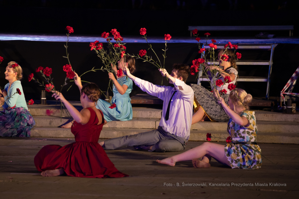 bs-czerwca 15, 2019-img_0090.jpg-Nowa Huta,noc Teatrów  Autor: B. Świerzowski