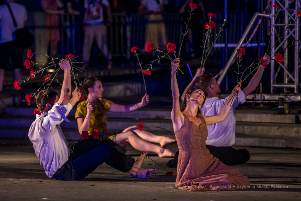 bs-czerwca 15, 2019-img_0099.jpg-Nowa Huta,noc Teatrów  Autor: B. Świerzowski