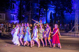 bs-czerwca 15, 2019-img_0217.jpg-Nowa Huta,noc Teatrów