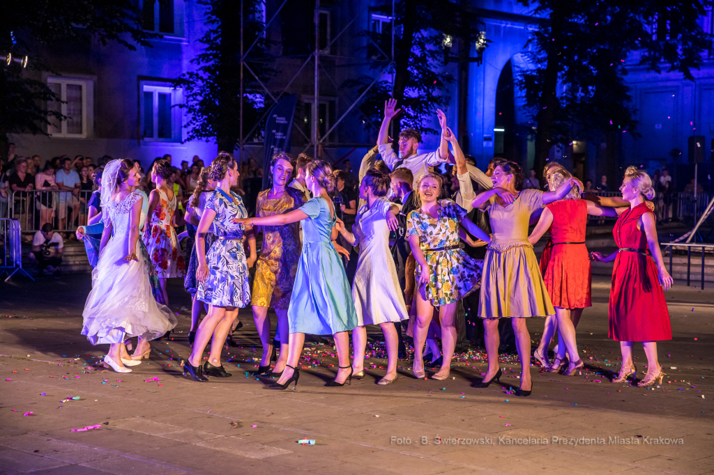 bs-czerwca 15, 2019-img_0224.jpg-Nowa Huta,noc Teatrów  Autor: B. Świerzowski