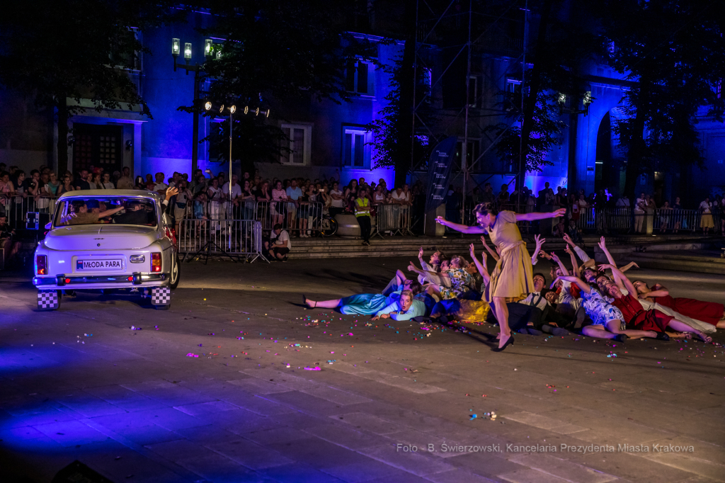 bs-czerwca 15, 2019-img_0251.jpg-Nowa Huta,noc Teatrów  Autor: B. Świerzowski