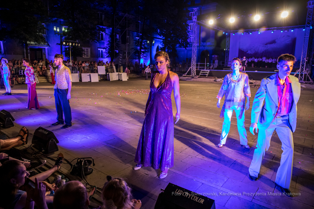 bs-czerwca 15, 2019-img_0315.jpg-Nowa Huta,noc Teatrów  Autor: B. Świerzowski