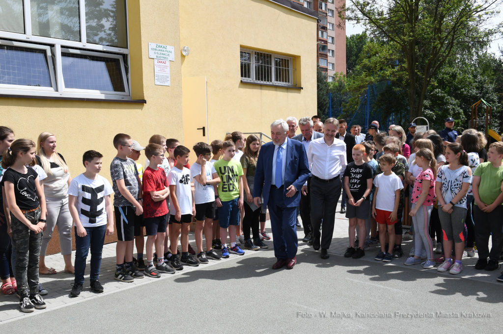 dsc_6040 copy07.jpg-zmodernizowanych obiektach sportowych  Autor: W. Majka