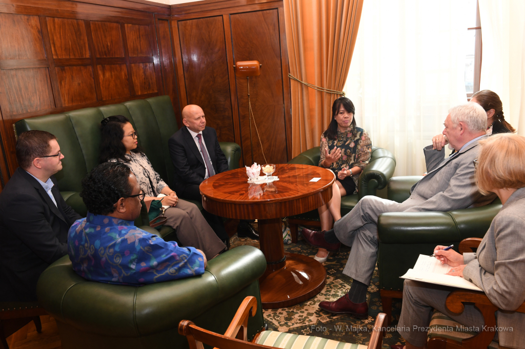 dsc_6182 copy03.jpg-Ambasador Indonezji  Autor: W. Majka