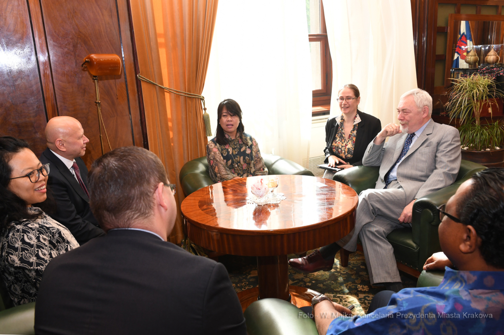 dsc_6186 copy05.jpg-Ambasador Indonezji  Autor: W. Majka