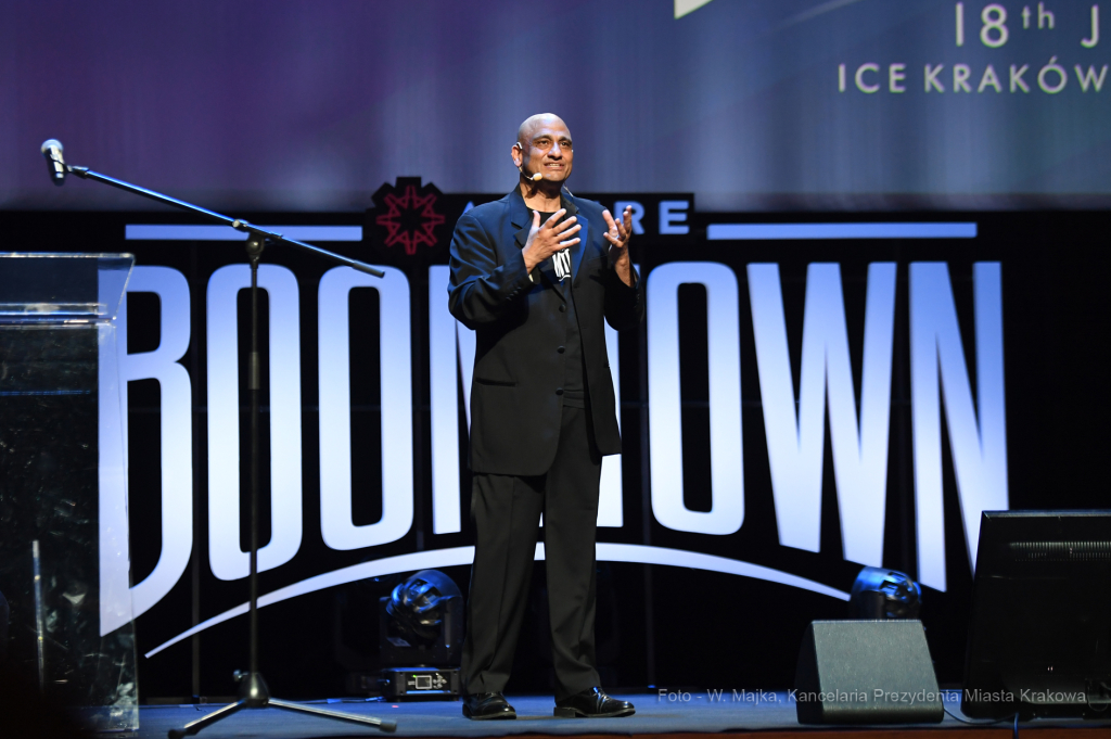 dsc_6365 copy01.jpg-„Aspire 4 All”  Autor: W. Majka