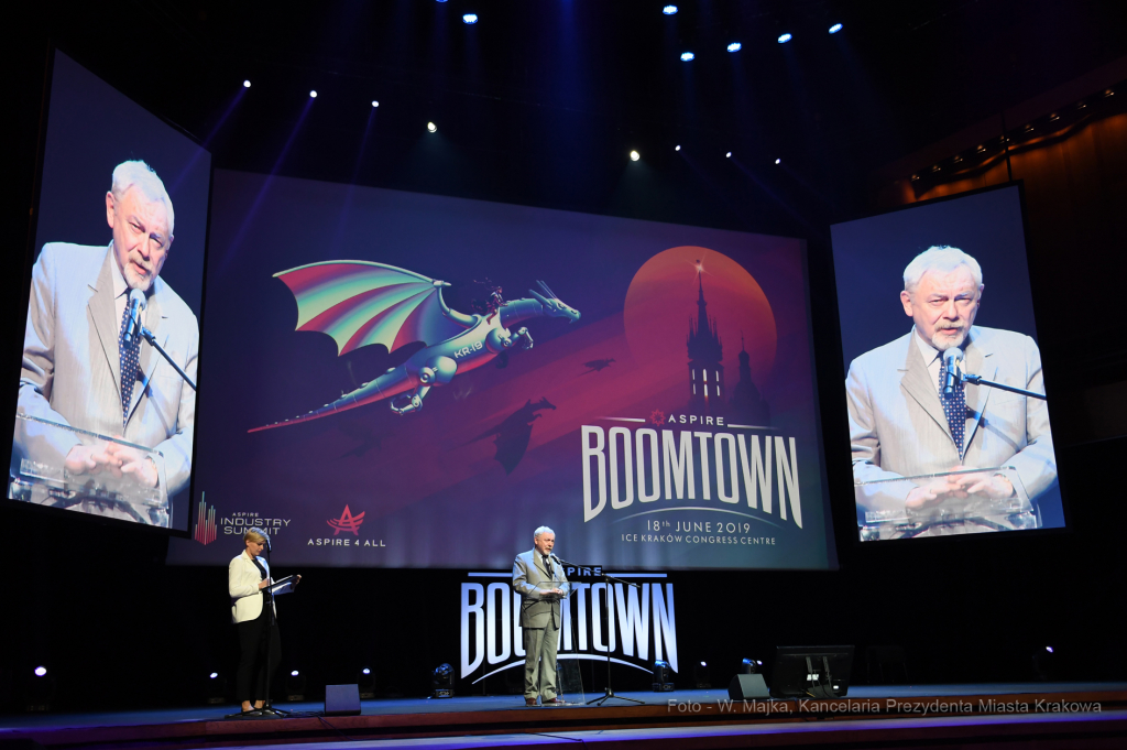 dsc_6390 copy05.jpg-„Aspire 4 All”  Autor: W. Majka