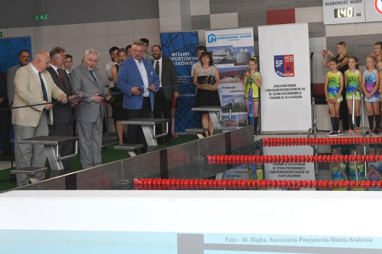 dsc_6522 copy14.jpg-Otwarcie krytej pływalni