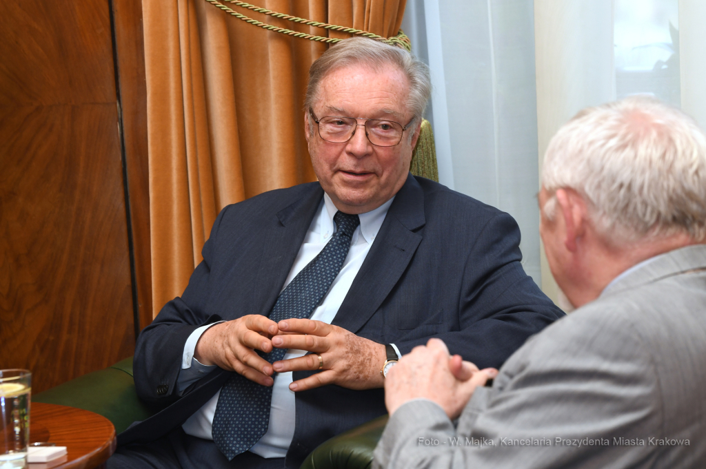 dsc_6700 copy07.jpg-Krakowskie jubileusze Krzysztofa Zanussiego  Autor: W. Majka