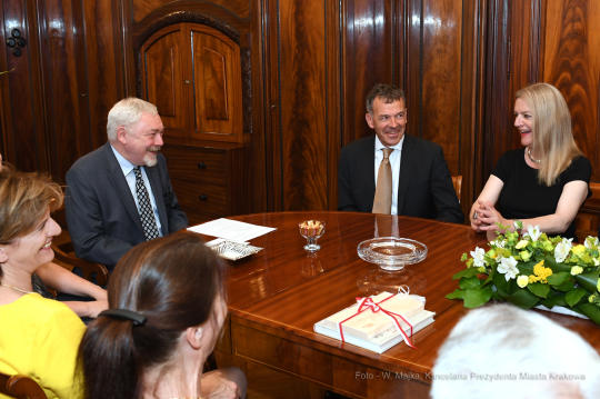 dsc_8227 copy03.jpg-burmistrza Innsbrucka