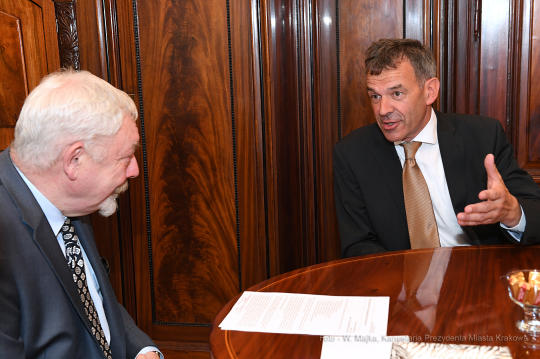 dsc_8229 copy04.jpg-burmistrza Innsbrucka