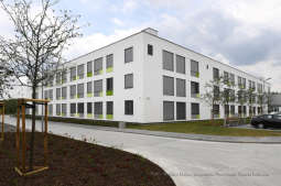 dsc_911801.jpg-Otwarcie Pawilonu nr 5 w Miejskim Centrum Opieki dla Osób Starszych