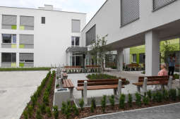 dsc_912202.jpg-Otwarcie Pawilonu nr 5 w Miejskim Centrum Opieki dla Osób Starszych