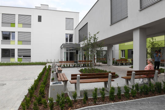 dsc_912202.jpg-Otwarcie Pawilonu nr 5 w Miejskim Centrum Opieki dla Osób Starszych