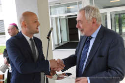 dsc_915408.jpg-Otwarcie Pawilonu nr 5 w Miejskim Centrum Opieki dla Osób Starszych