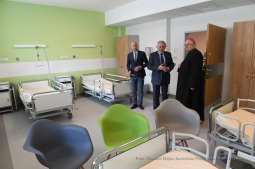 dsc_917911.jpg-Otwarcie Pawilonu nr 5 w Miejskim Centrum Opieki dla Osób Starszych