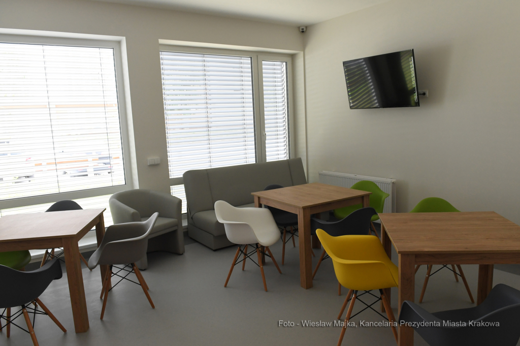 dsc_918615.jpg-Otwarcie Pawilonu nr 5 w Miejskim Centrum Opieki dla Osób Starszych  Autor: W. Majka