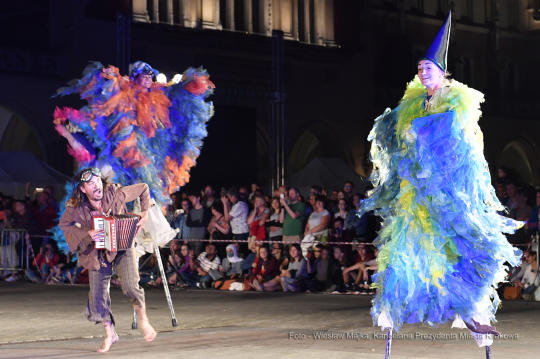 dsc_9533 copy05.jpg-FestiwalTeatrów Ulicznych