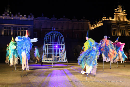 dsc_9536 copy06.jpg-FestiwalTeatrów Ulicznych