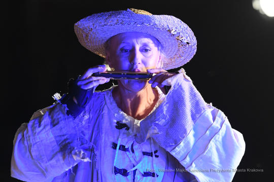 dsc_9562 copy08.jpg-FestiwalTeatrów Ulicznych