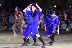 dsc_9601 copy13.jpg-FestiwalTeatrów Ulicznych