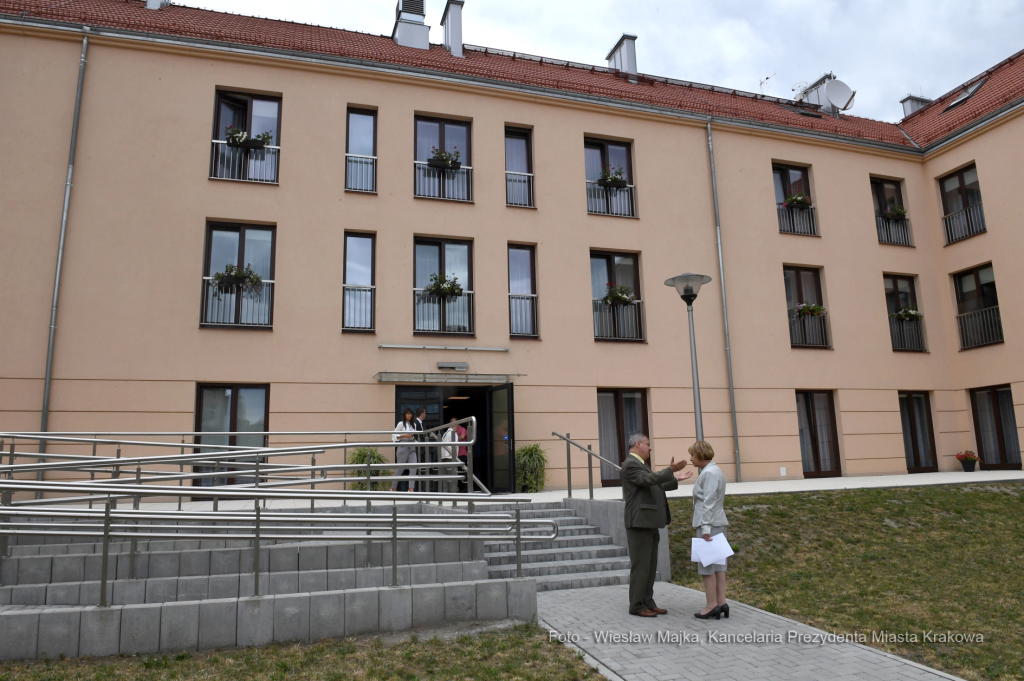 dsc_9970 copy14.jpg-Hajdugów, DPS. ul. Helclów  Autor: W. Majka