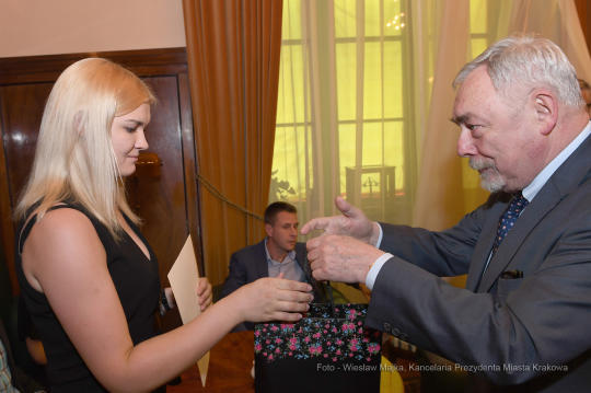 dsc_057904.jpg-Spotkanie ze szpadzistkami, złotymi medalistkami Mistrzostw Europy