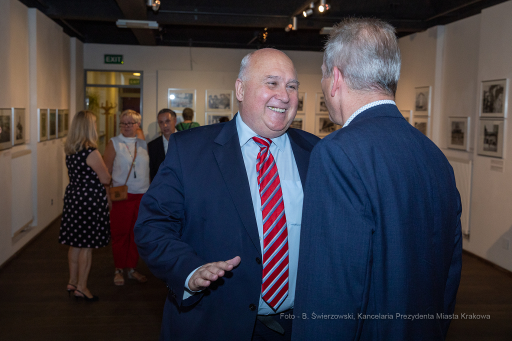 bs-lipca 26, 2019-img_8047.jpg-Norymberga,Wystawa,Kraków  Autor: B. Świerzowski