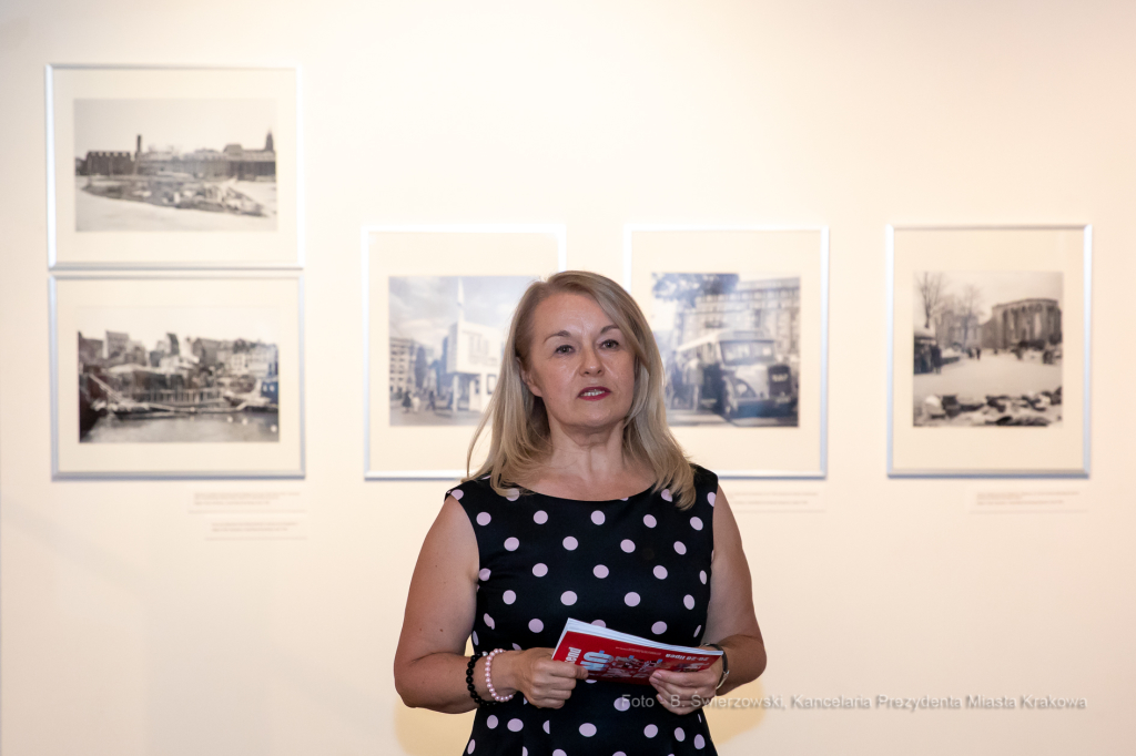 bs-lipca 26, 2019-img_8096.jpg-Norymberga,Wystawa,Kraków  Autor: B. Świerzowski