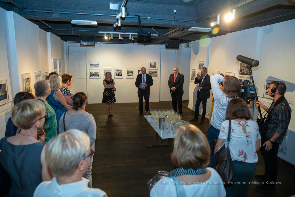 bs-lipca 26, 2019-img_8099.jpg-Norymberga,Wystawa,Kraków  Autor: B. Świerzowski