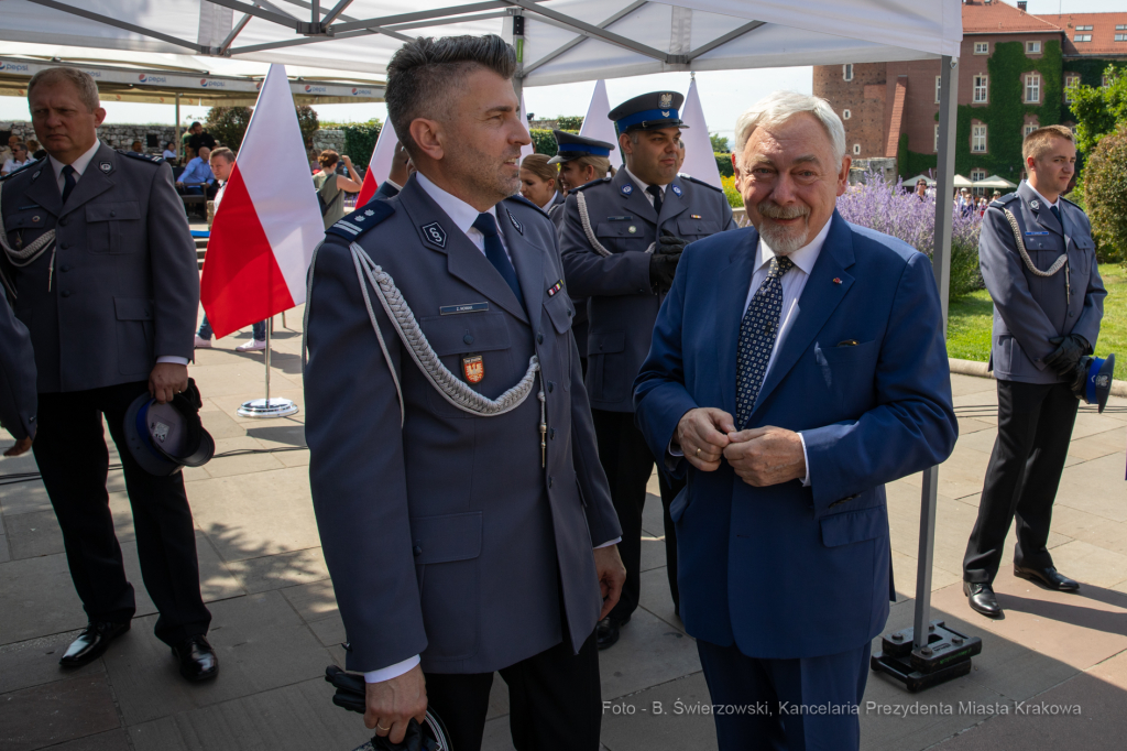 bs_190728_8391.jpg-Święto Policji,Majchrowski,Nagroda  Autor: B. Świerzowski