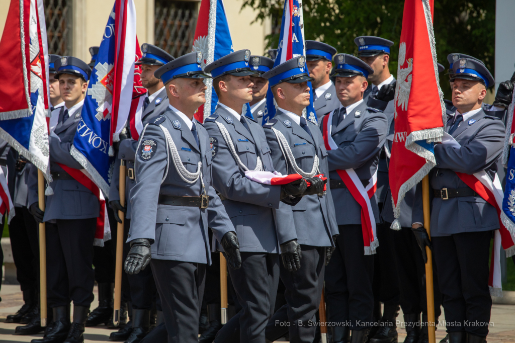 bs_190728_8527.jpg-Święto Policji,Majchrowski,Nagroda  Autor: B. Świerzowski