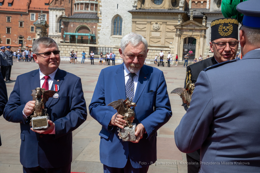 bs_190728_8861.jpg-Święto Policji,Majchrowski,Nagroda  Autor: B. Świerzowski