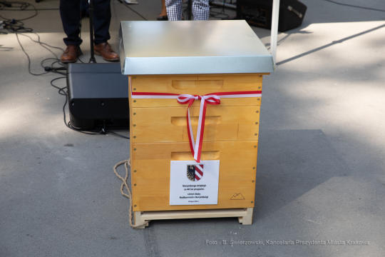 bs_190728_9175.jpg-Przekazanie ula,Majchrowski,Norymberga