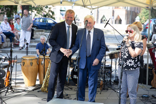 bs_190728_9182.jpg-Przekazanie ula,Majchrowski,Norymberga