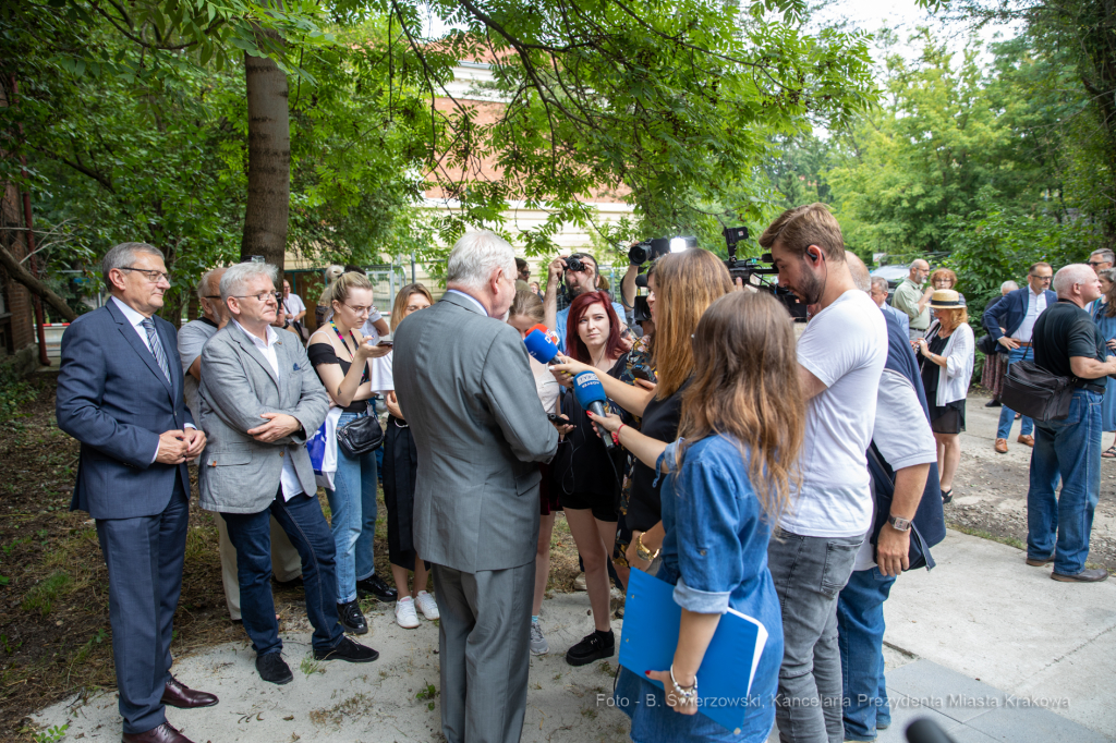 bs_190730_9632.jpg-Muzeum Historii Fotografii,Majchrowski,Świca  Autor: B. Świerzowski