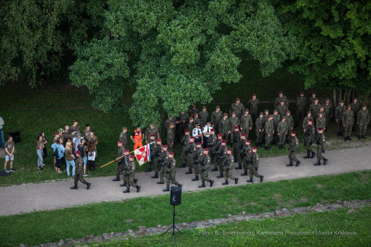 bs_190804_5334.jpg-Capstrzyk,Kopiec Piłsudskiego,Frankiewicz