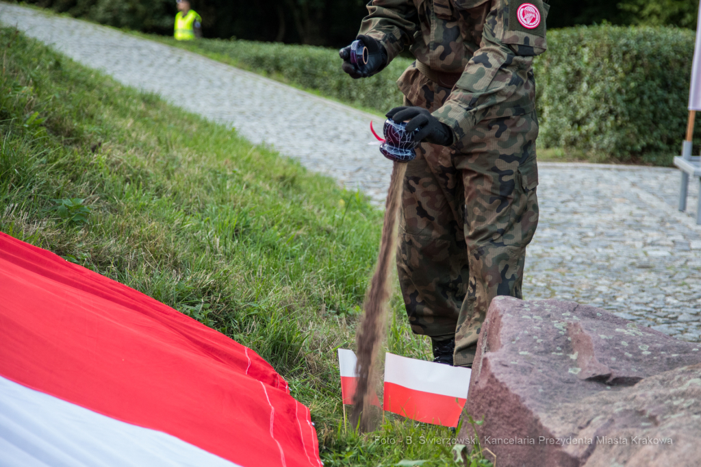 bs_190804_5423.jpg-Capstrzyk,Kopiec Piłsudskiego,Frankiewicz  Autor: B. Świerzowski