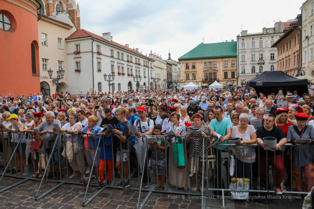 bs_190805_2572.jpg-Lekcja Śpiewania,Domański,Mały Rynek  Autor: B. Świerzowski