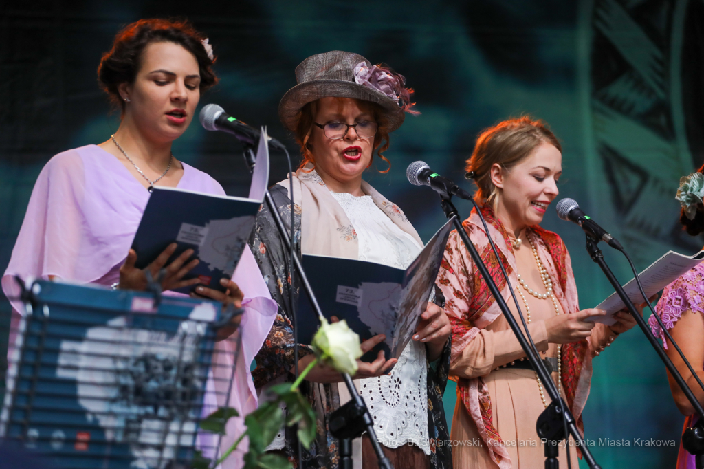 bs_190805_2579.jpg-Lekcja Śpiewania,Domański,Mały Rynek  Autor: B. Świerzowski