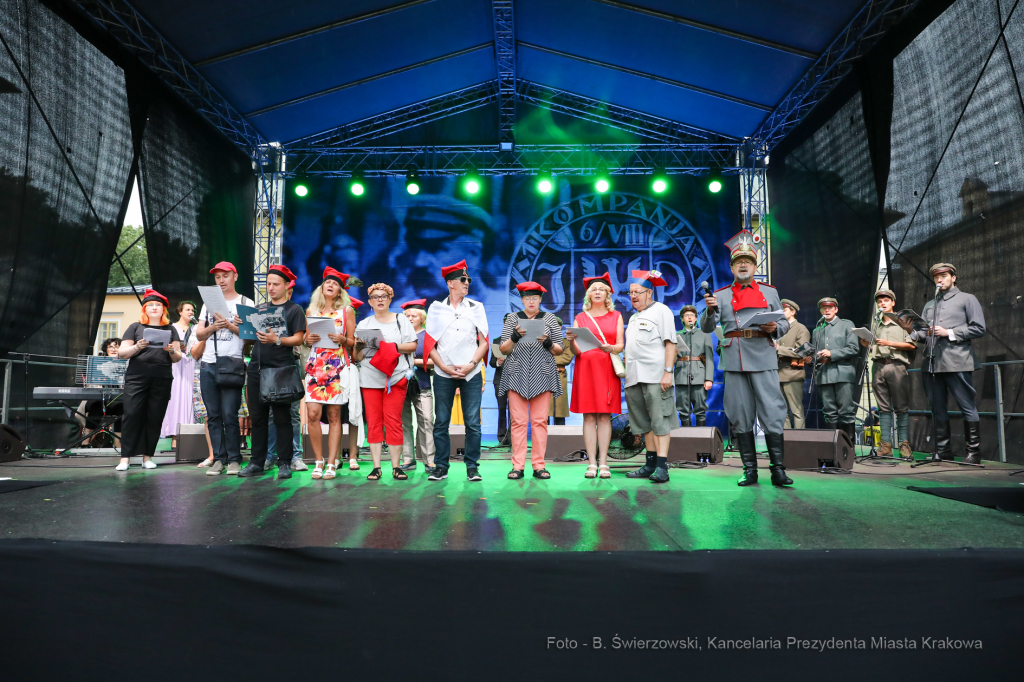 bs_190805_2729.jpg-Lekcja Śpiewania,Domański,Mały Rynek  Autor: B. Świerzowski