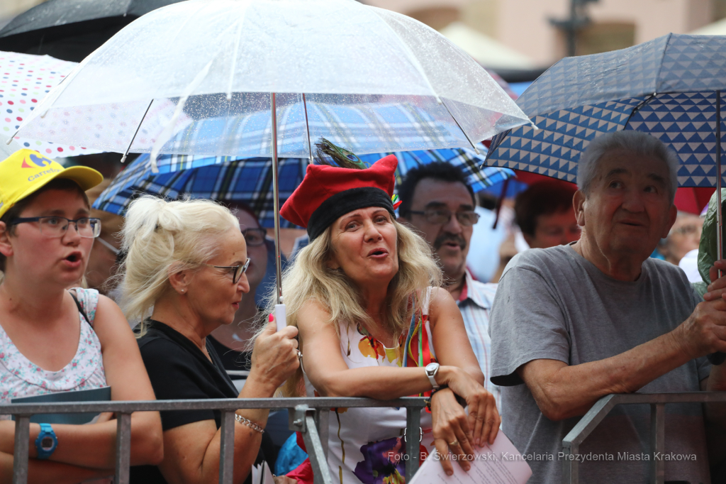 bs_190805_2788.jpg-Lekcja Śpiewania,Domański,Mały Rynek  Autor: B. Świerzowski