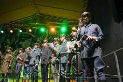 bs_190805_3071.jpg-Lekcja Śpiewania,Domański,Mały Rynek